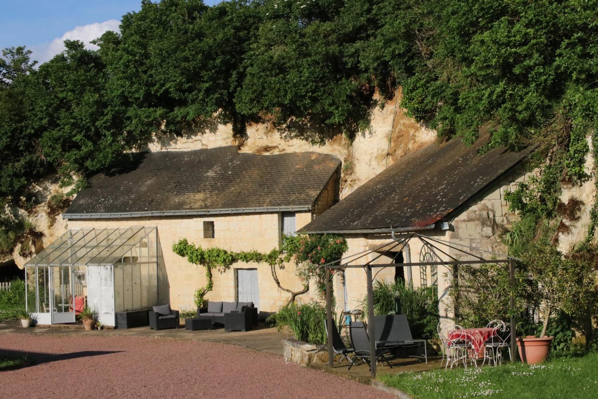 Chambres D'Hotes Du Noisillet Cinais Buitenkant foto